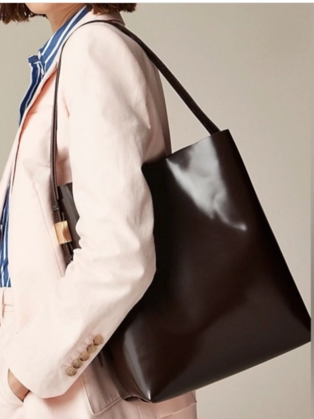 J. Crew EDIE BUCKET BAG Black Leather Tote - Picture 5 of 9